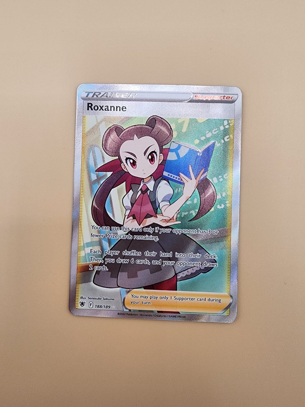 Roxanne (Full Art) 188/189 Swsh10: Astral Radiance Light Play (LP)