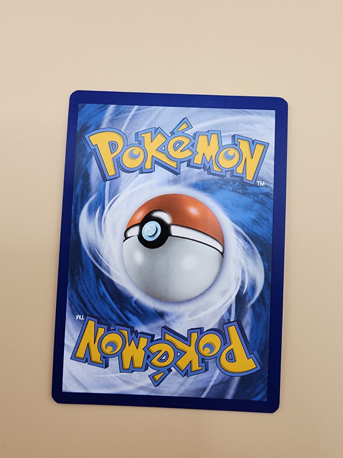Pidgey 207/197 Sv03: Obsidian Flames Holo