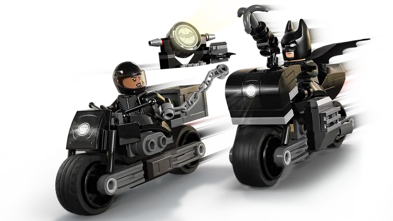 Batman and Salina Motorsycle Pursuit 76179