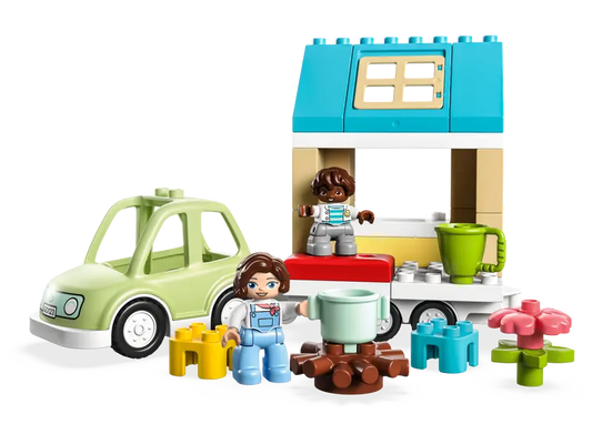 Family House on Wheels 10986