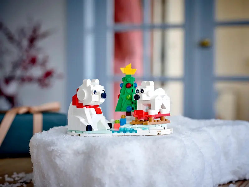 Wintertime Polar Bears 40571