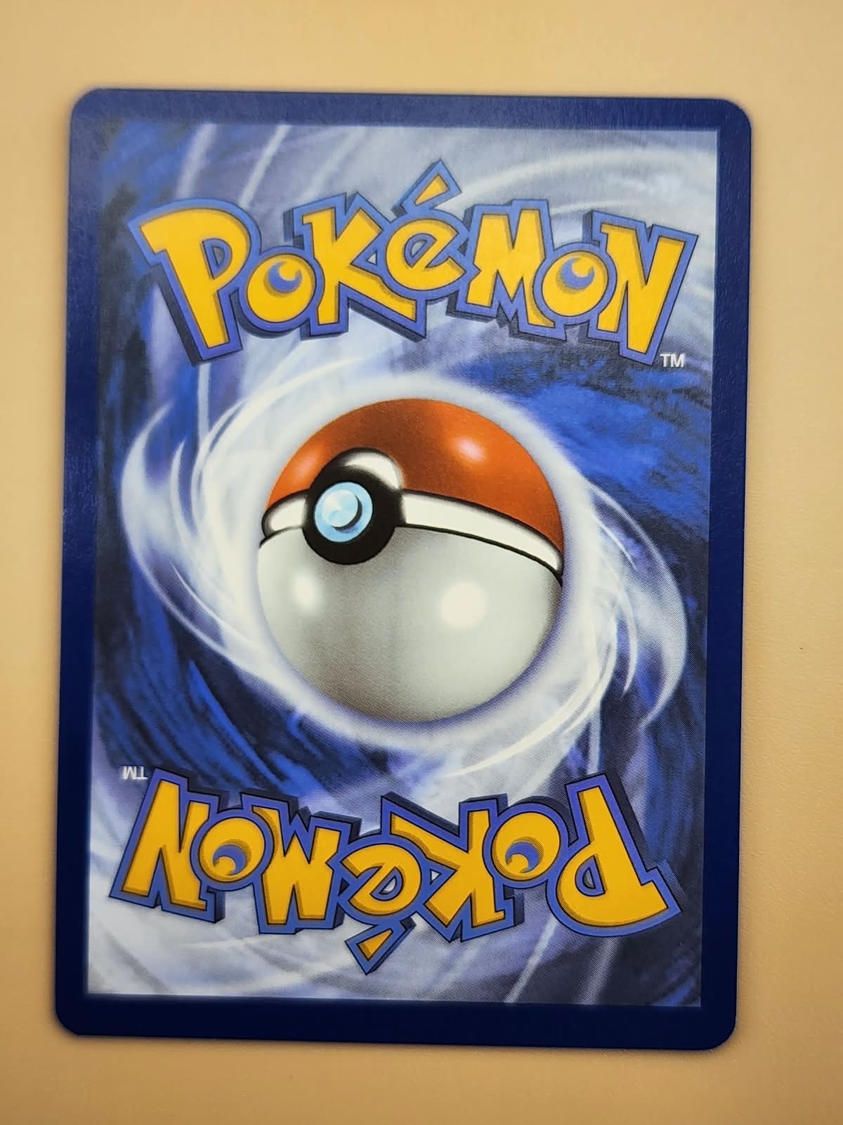 Scraggy 138/086 Sv: White Flare Holo Near MInt NM
