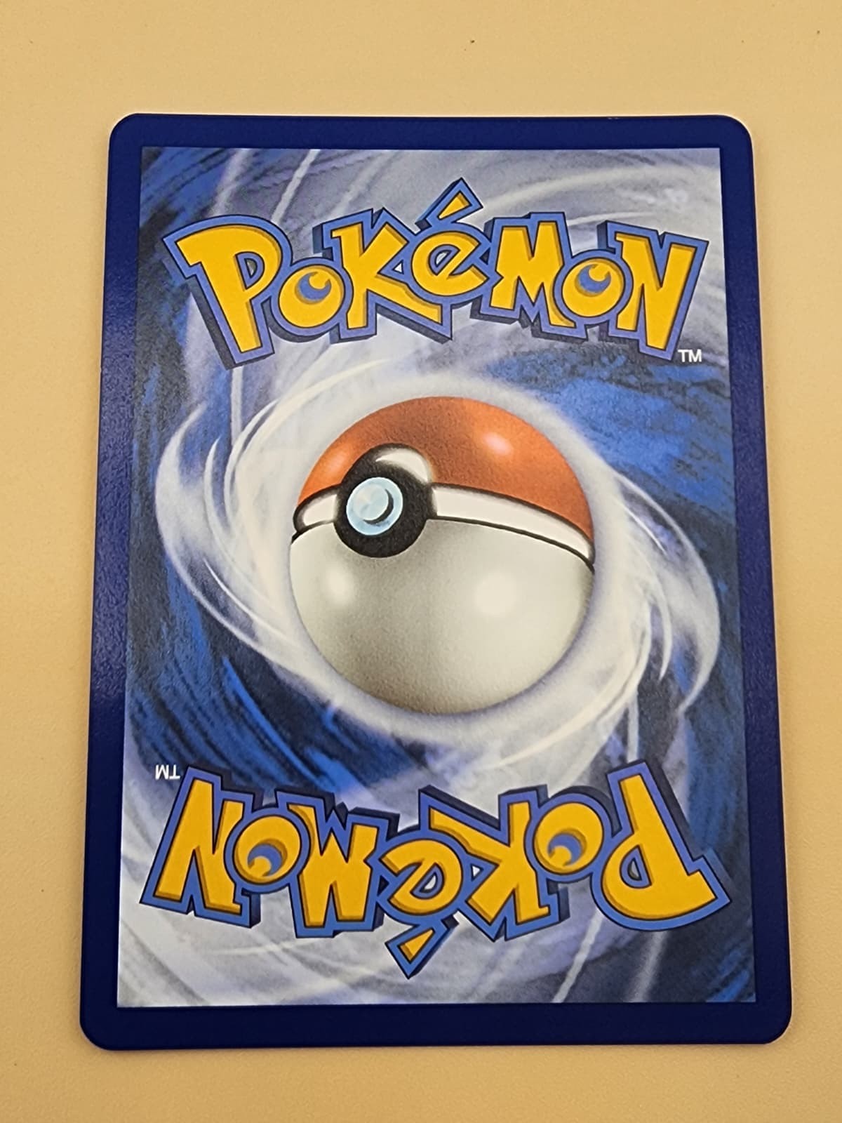 Latias ex 220/191 Sv08: Surging Sparks Holo Near Mint (NM)