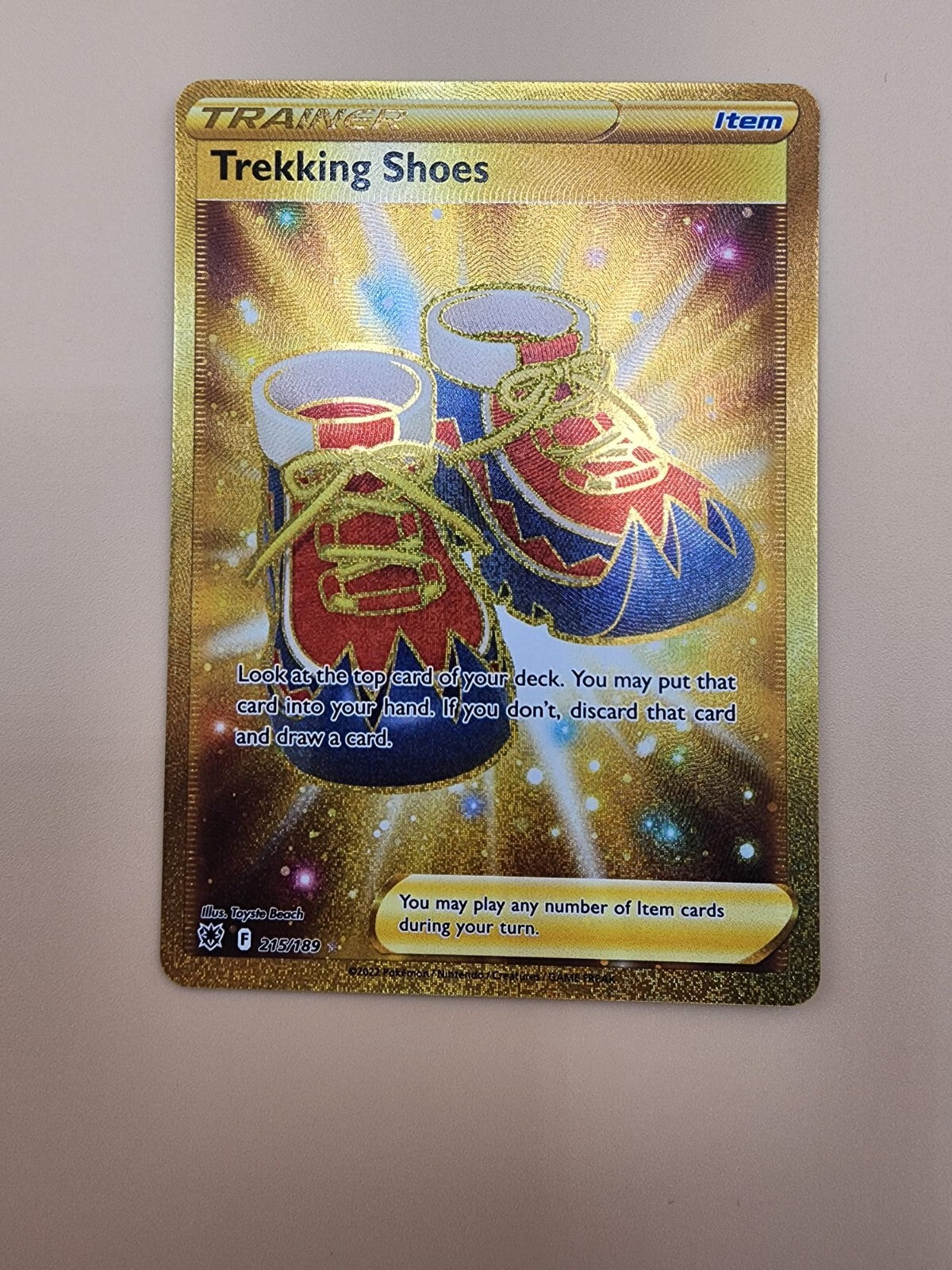 Trekking Shoes Secret Rare 215/189 Pokemon Astral Radiance Gold Full Art Holo NM
