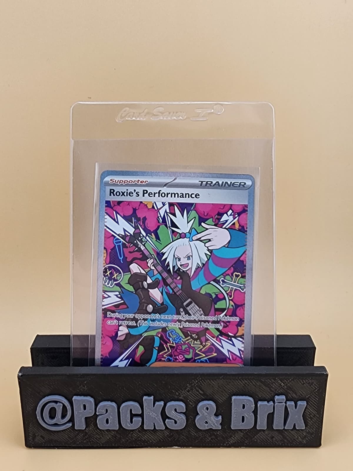 Roxie's Performance 121/086 Me04: Chaos Rising Holo Near Mint NM