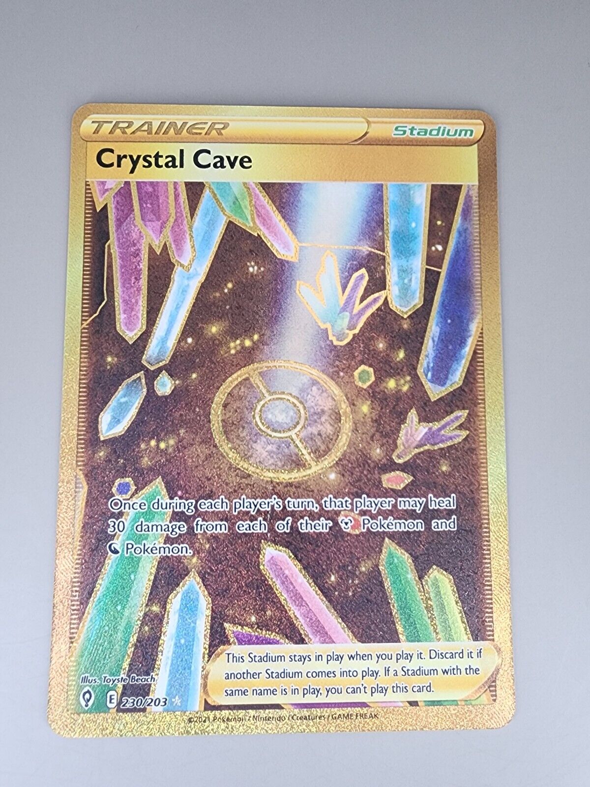 Pokémon TCG Crystal Cave Evolving Skies 230/203 Holo Secret Rare