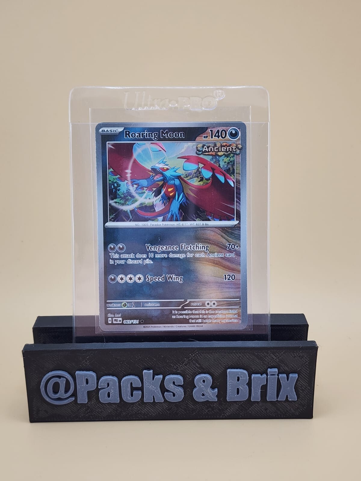 Roaring Moon (Master Ball Pattern) 065/131 Prismatic Evolutions Holo LP