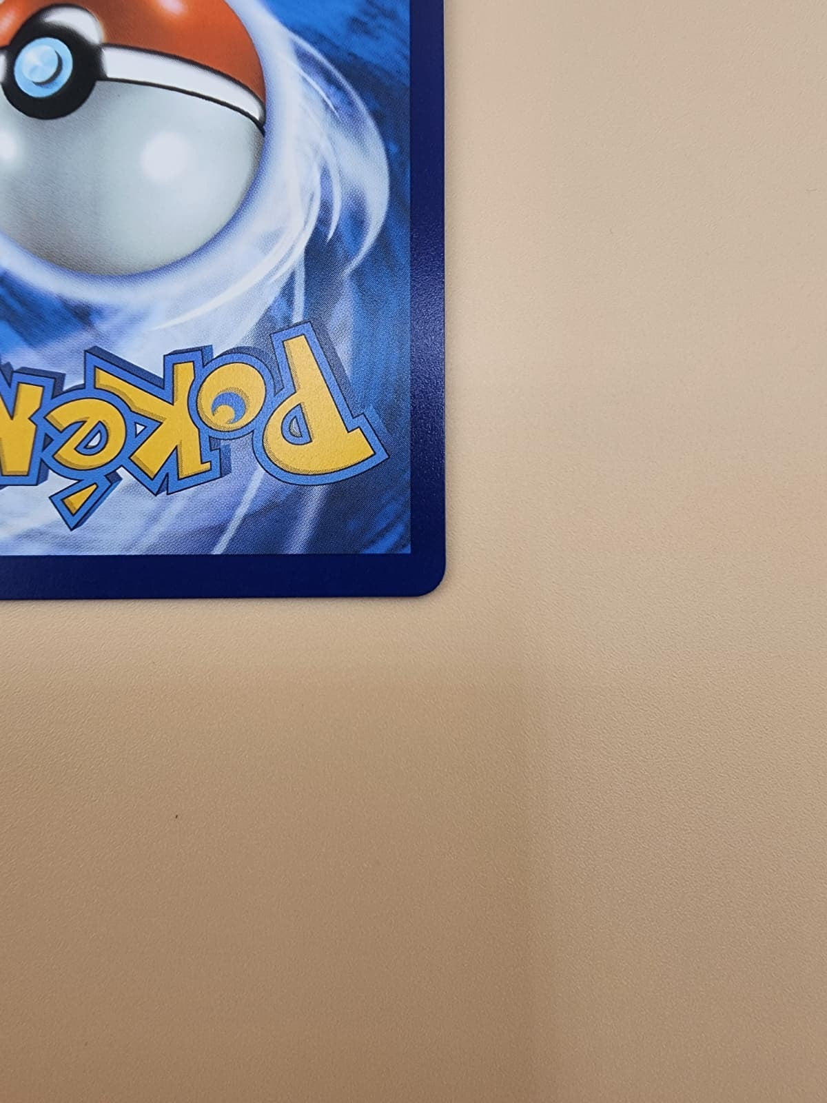 Hilda 164/086 Sv: White Flare Holo Near Mint (NM)