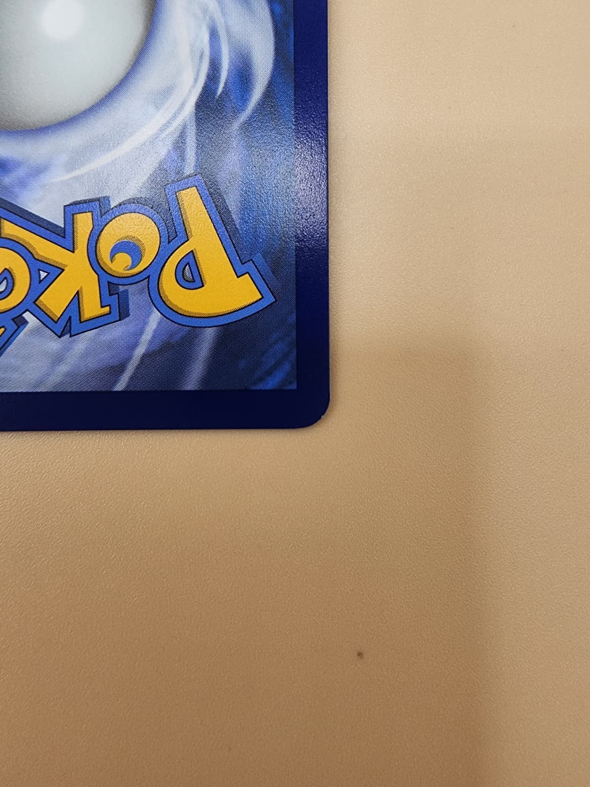 Bruxish 200/191 Sv08: Surging Sparks Holo Near Mint (NM)