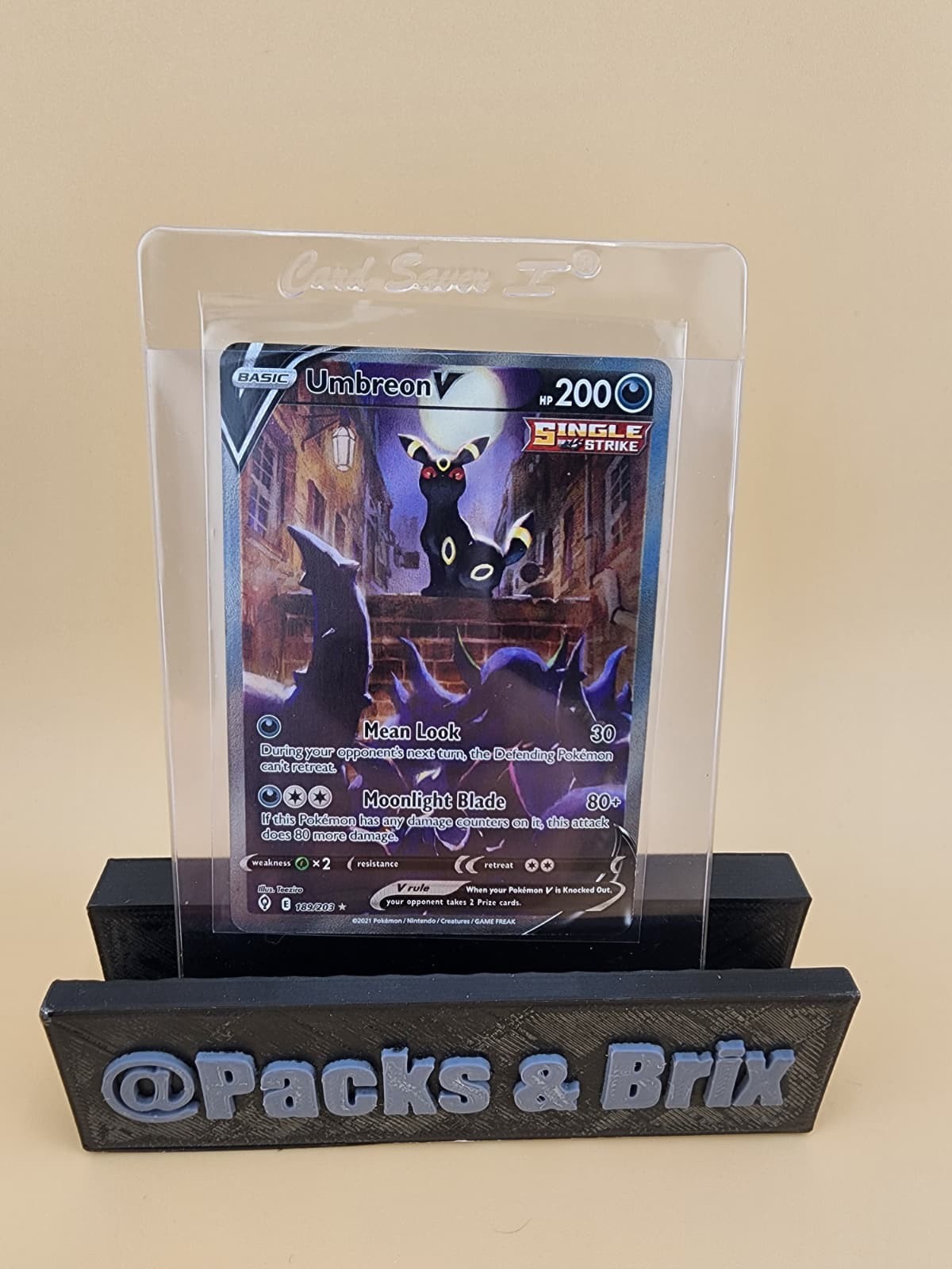 Umbreon V (Alternate Full Art) 189/203 SWSH07:Moderately Played (MP)