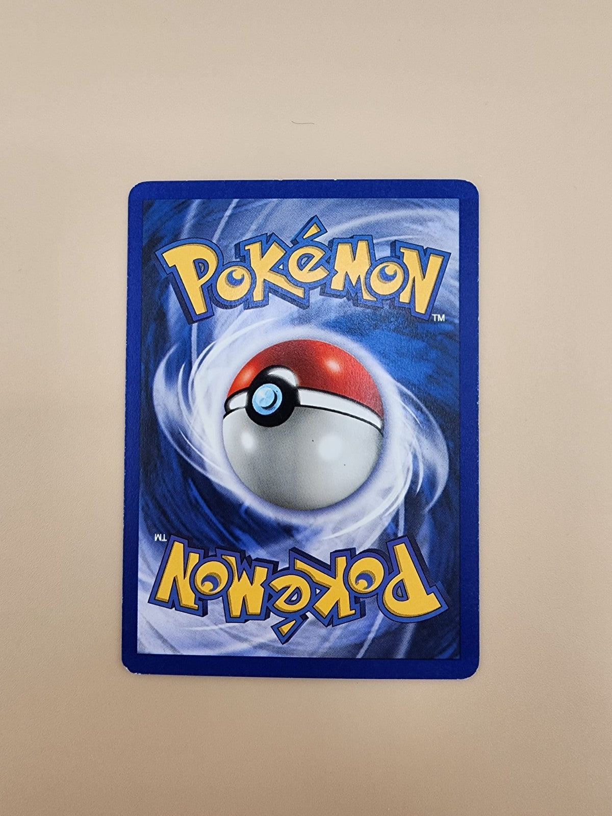 Squirtle 063/102 Base Set (Shadowless) Regular Lightly Played (LP)