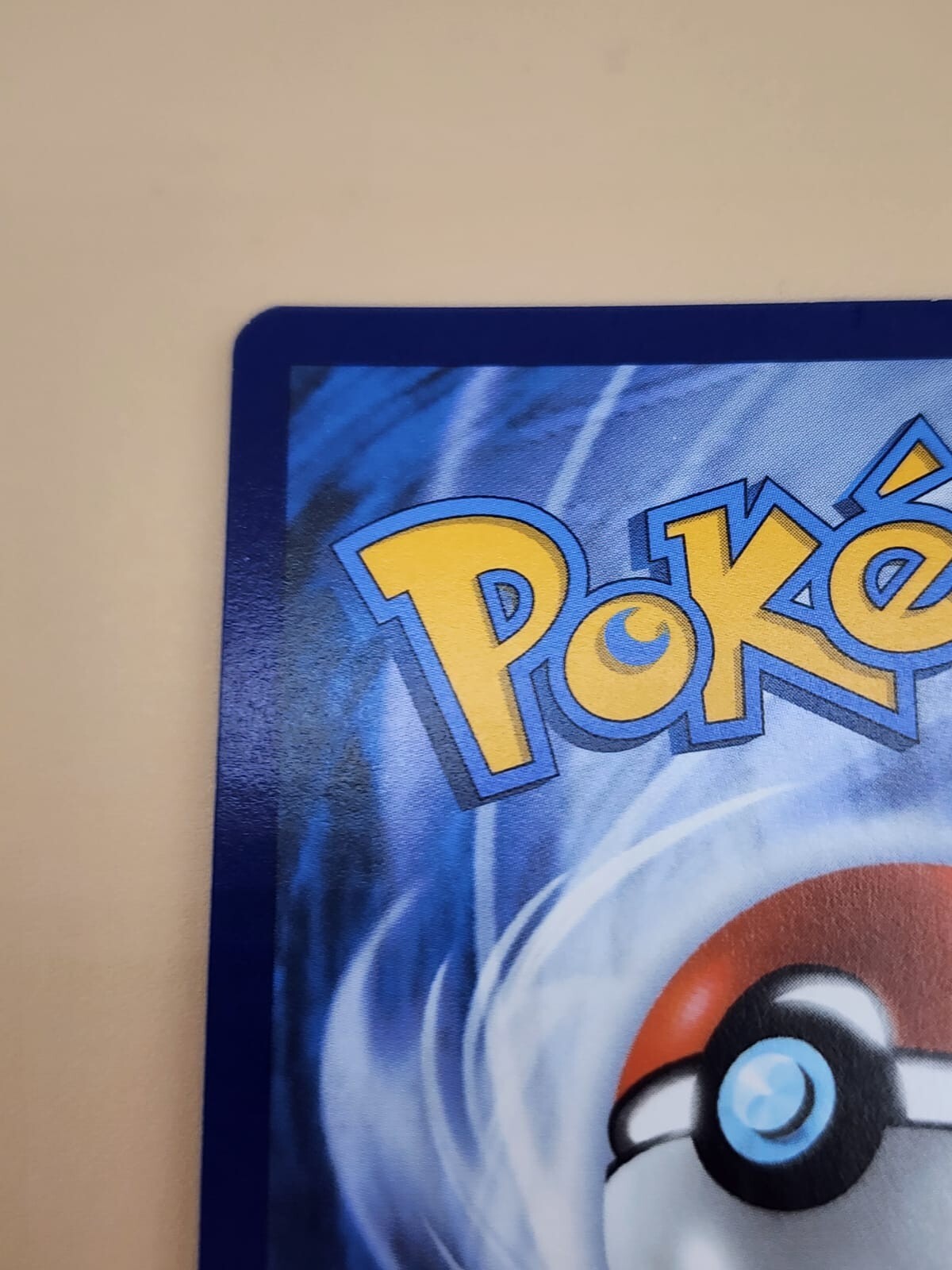 Roaring Moon (Master Ball Pattern) 065/131 Prismatic Evolutions Holo LP