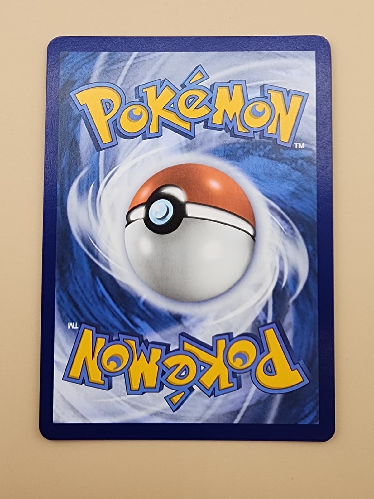 Latias ex 220/191 Sv08: Surging Sparks Holo Near Mint (NM)