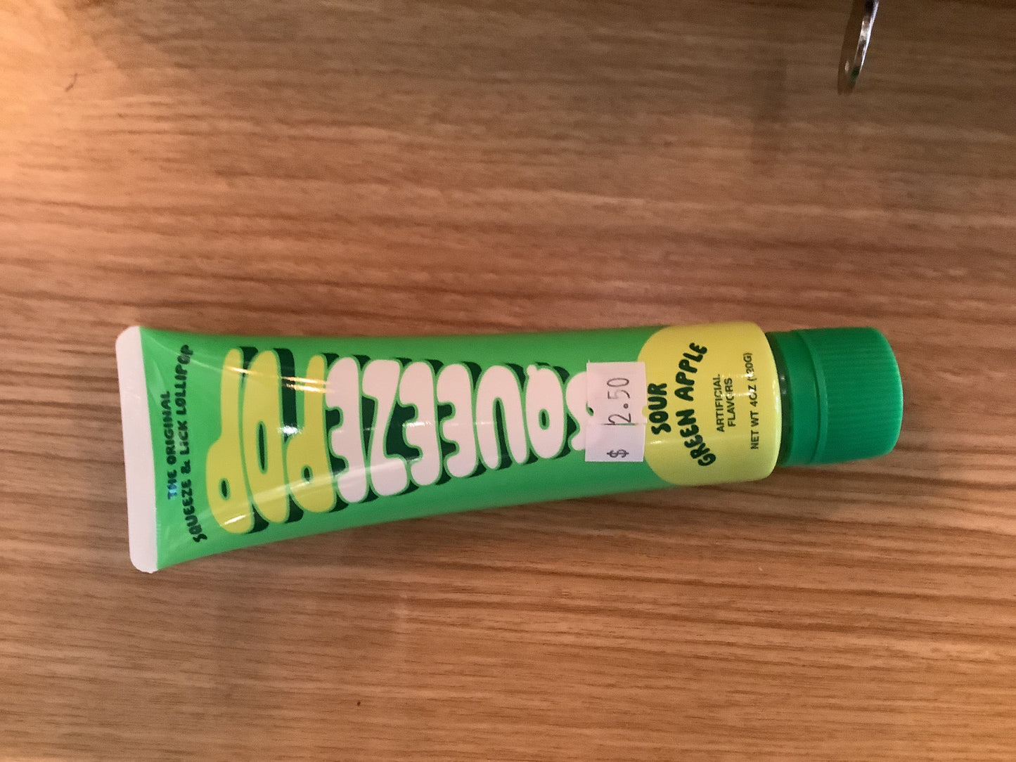 Sour squeeze Pop