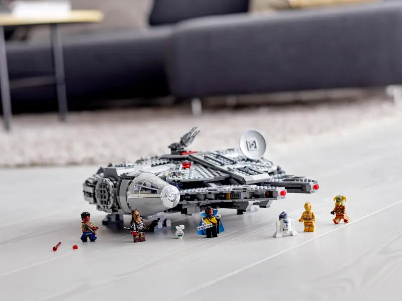 Millenium Falcon 75257