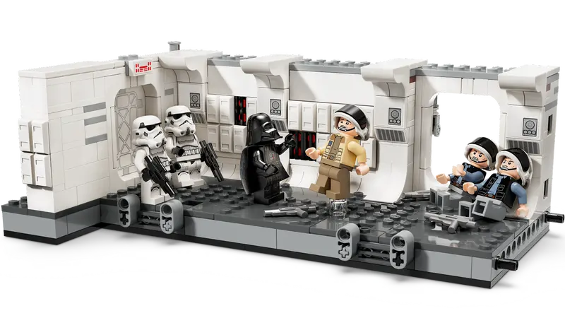 Boarding the Tantive IV 75387