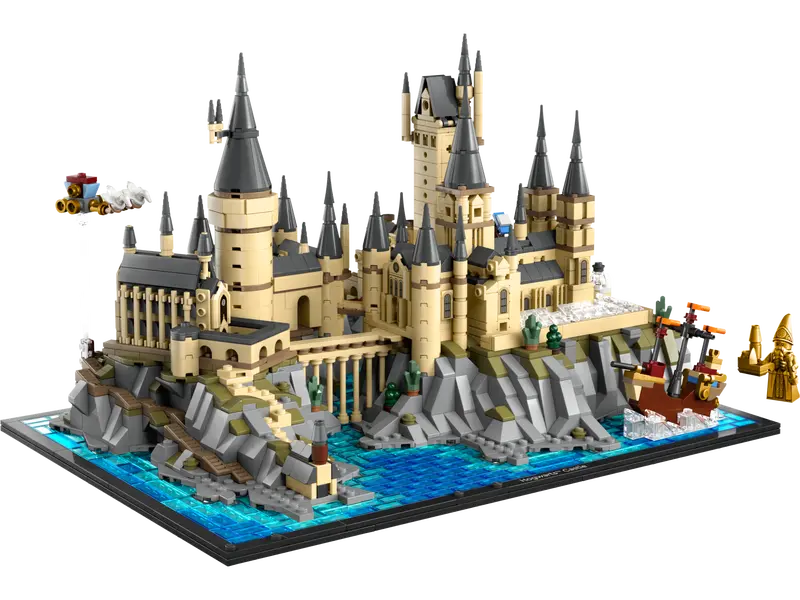 Hogwarts Castle and Grounds 76419