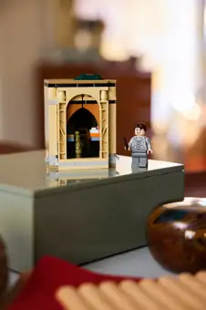 Hogwarts Castle: Room of Requirement 40770