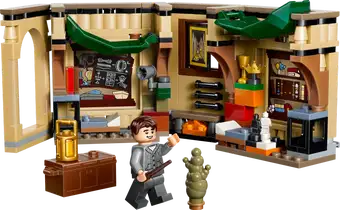 Hogwarts Castle: Room of Requirement 40770