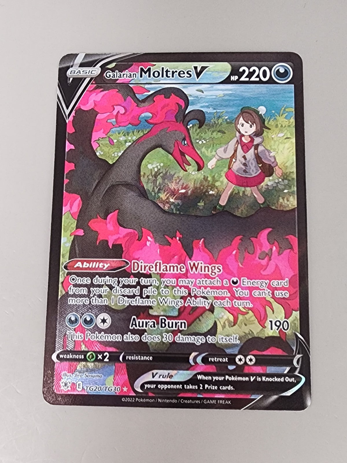 Galarian Moltres V TG20/TG30 Swsh10: Astral Radiance Trainer Gallery Holo