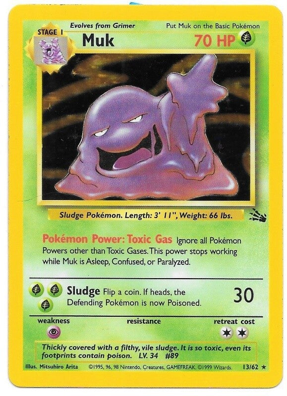 Muk 13/62 Fossil Holo Lightly Played (LP)
