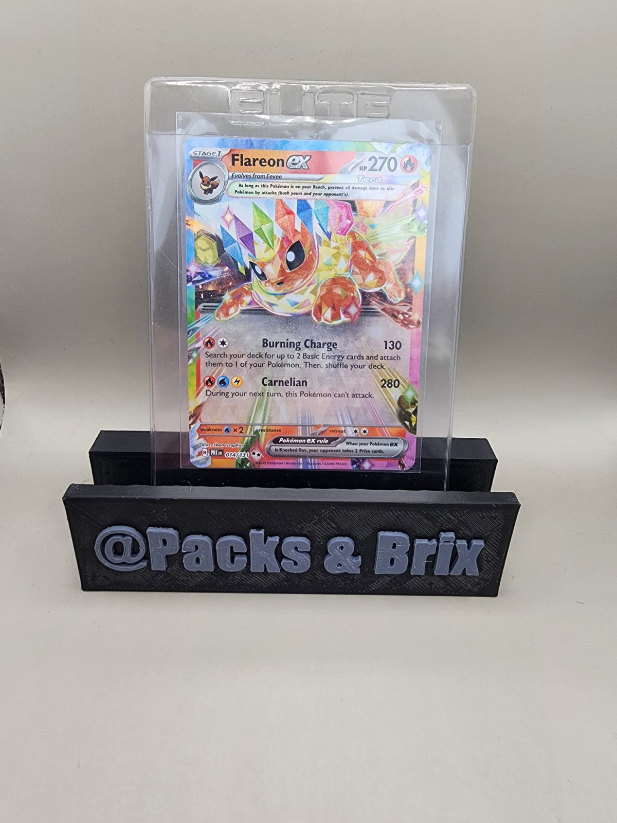 Flareon ex 014/131 Sv: Prismatic Evolutions Holo