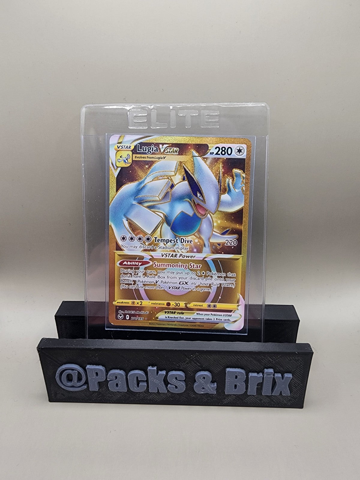 Lugia VSTAR (Secret) 211/195 NM