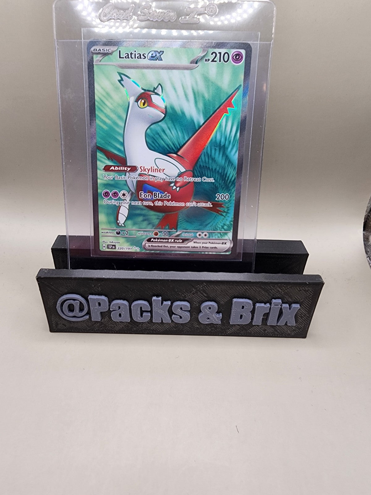 Latias ex 220/191 Surging Sparks Holo NM